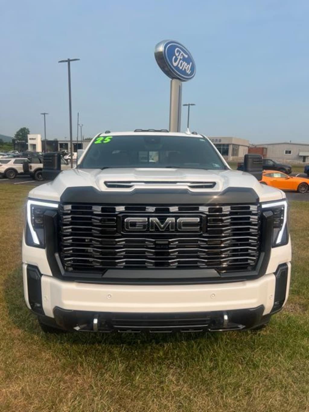Used 2025 GMC Sierra 2500HD Denali Ultimate Crew Cab Short Bed Truck
