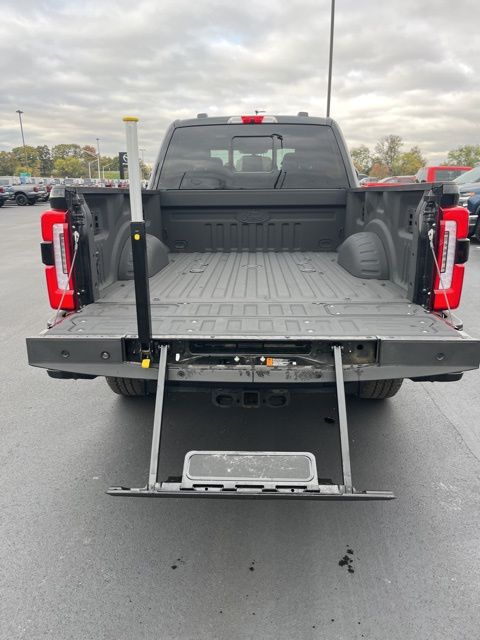 2024 Ford F-250 Super Duty Platinum - Photo 35