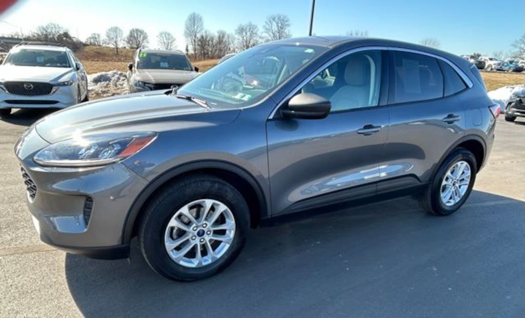 Used 2022 Ford Escape SE SUV