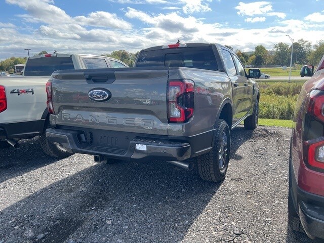 2025 Ford Ranger XLT photo 2