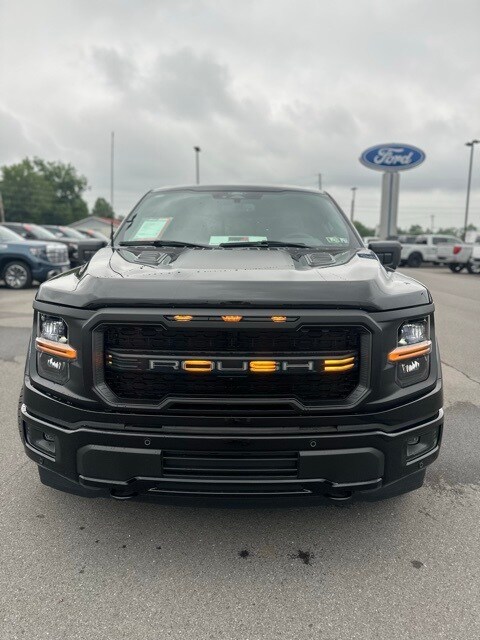 2025 Ford F-150 XLT photo 2
