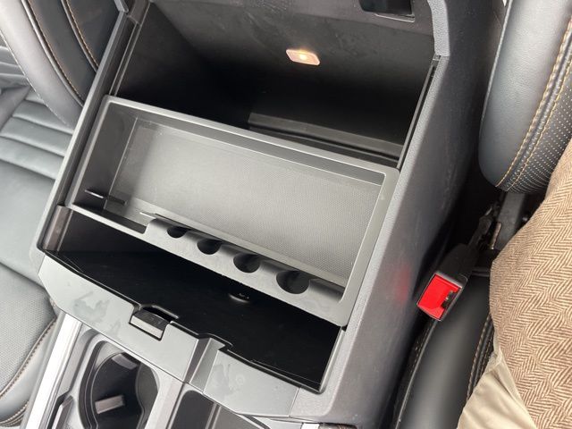 2024 Ford F-250 Super Duty Platinum - Photo 22