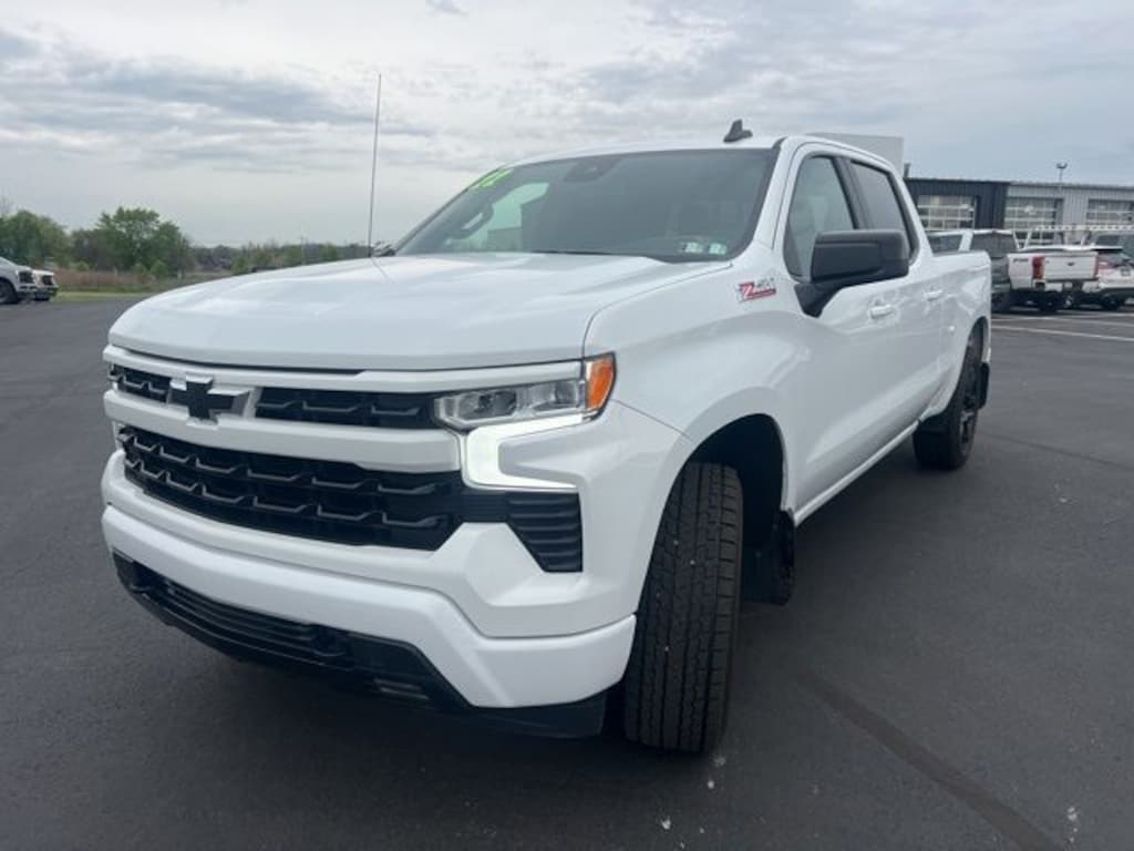 Used 2022 Chevrolet Silverado 1500 RST Crew Cab Long Bed Truck