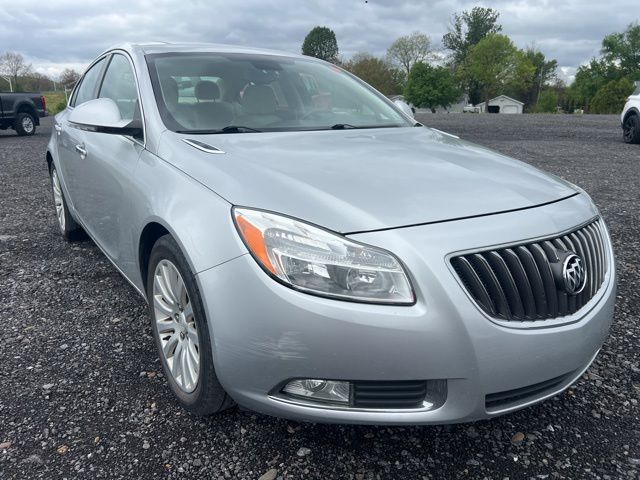 2012 Buick Regal Premium 1's photo