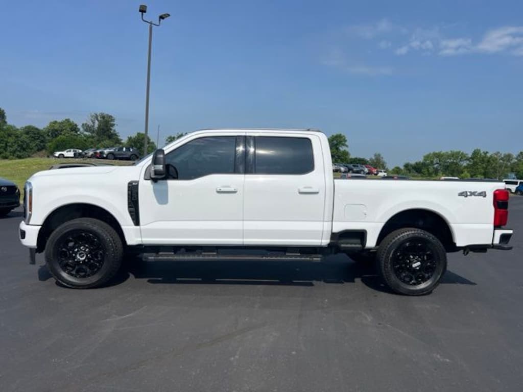 Used 2025 Ford F-250 XLT Crew Cab Truck
