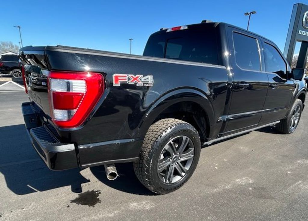 Used 2023 Ford F-150 Lariat Crew Cab Truck