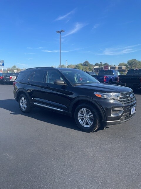 2020 Ford Explorer XLT photo 3