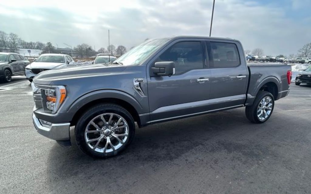 Used 2022 Ford F-150 XLT Crew Cab Truck