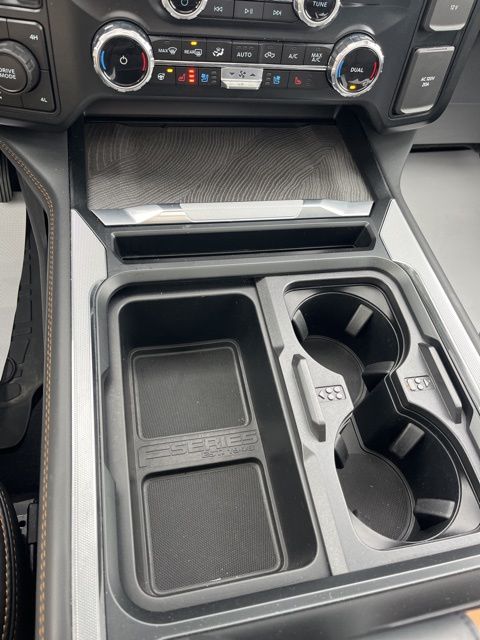 2024 Ford F-250 Super Duty Platinum - Photo 21