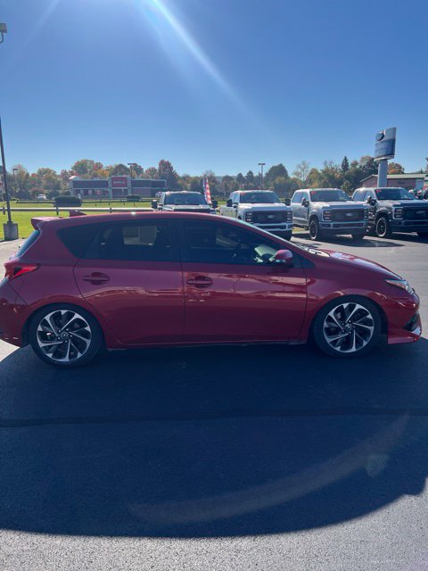 Used 2017 Toyota Corolla iM Base Hatchback