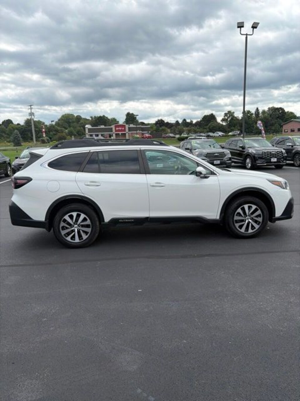 Used 2020 Subaru Outback Premium SUV