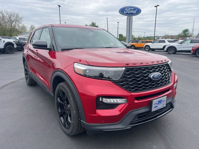 2021 Ford Explorer ST 4WD's photo