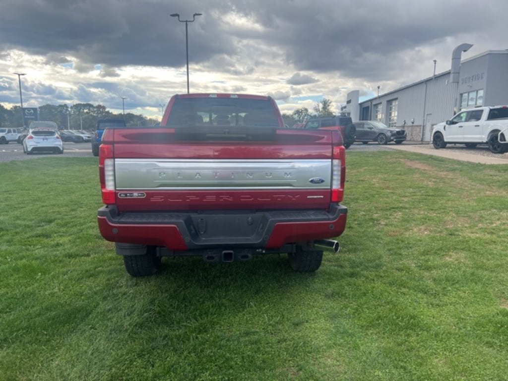Used 2017 Ford F-250 Platinum Crew Cab Truck
