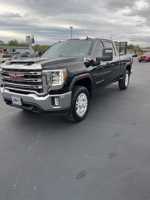 2022 GMC Sierra 2500HD SLE's photo