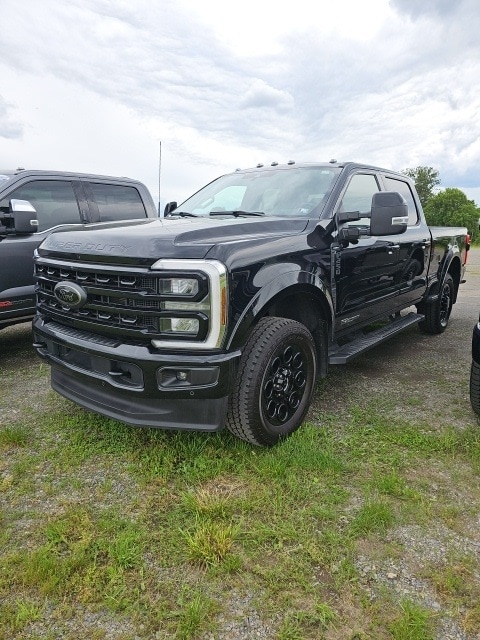 2024 Ford F-250 Crew Cab Truck 