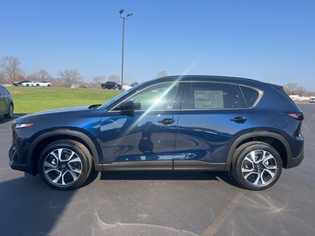 New 2026 Mazda CX-5 2.5 S Preferred SUV
