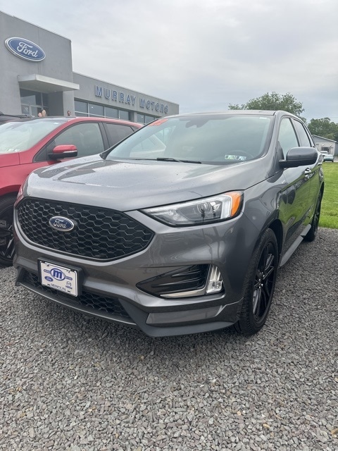 2022 Ford Edge SUV 