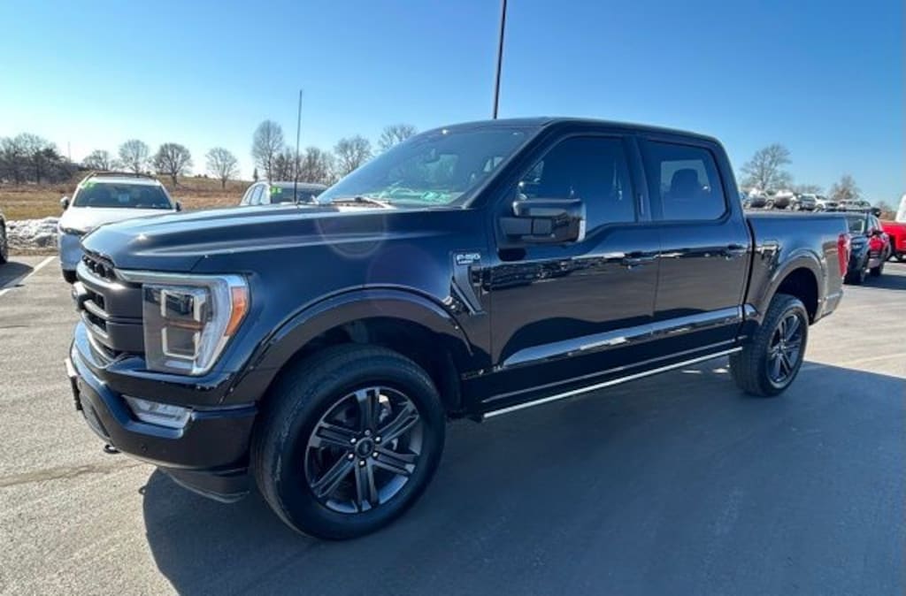 Used 2023 Ford F-150 Lariat Crew Cab Truck