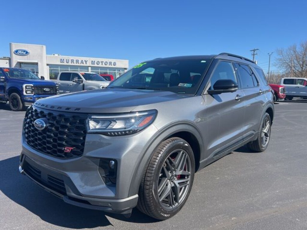 Used 2025 Ford Explorer ST SUV