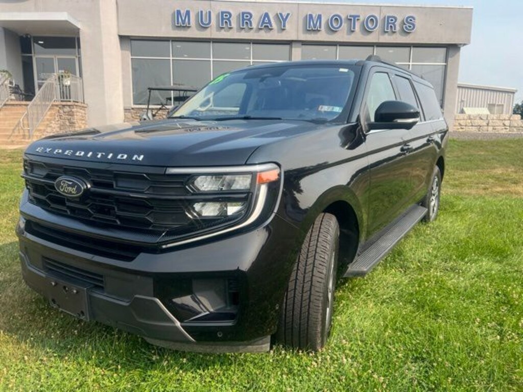 Used 2025 Ford Expedition Max Active SUV