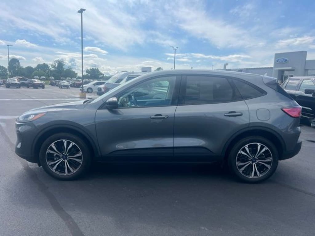 Used 2022 Ford Escape SE SUV
