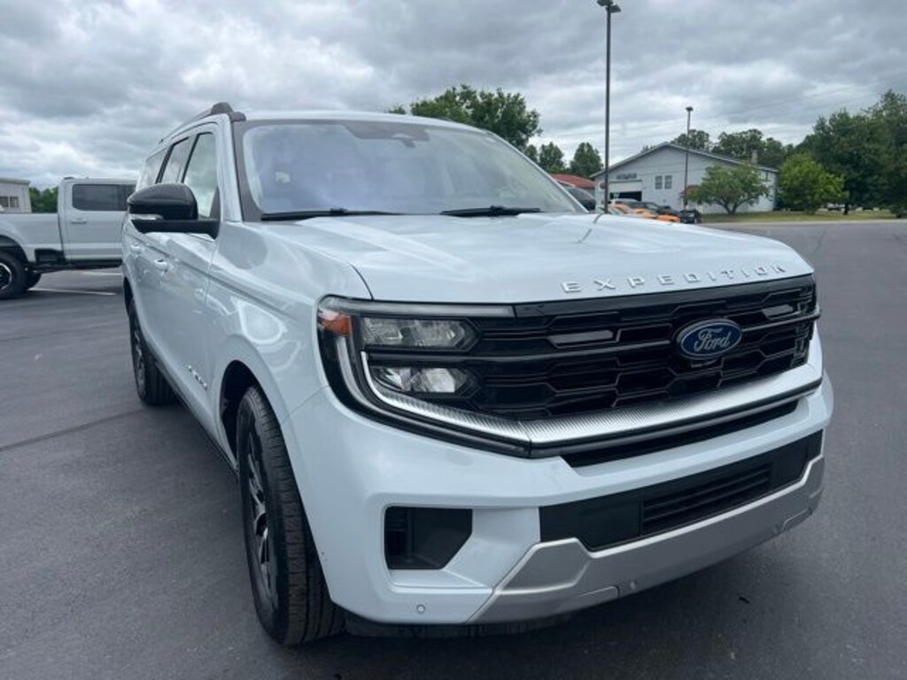 Used 2025 Ford Expedition Max Platinum SUV