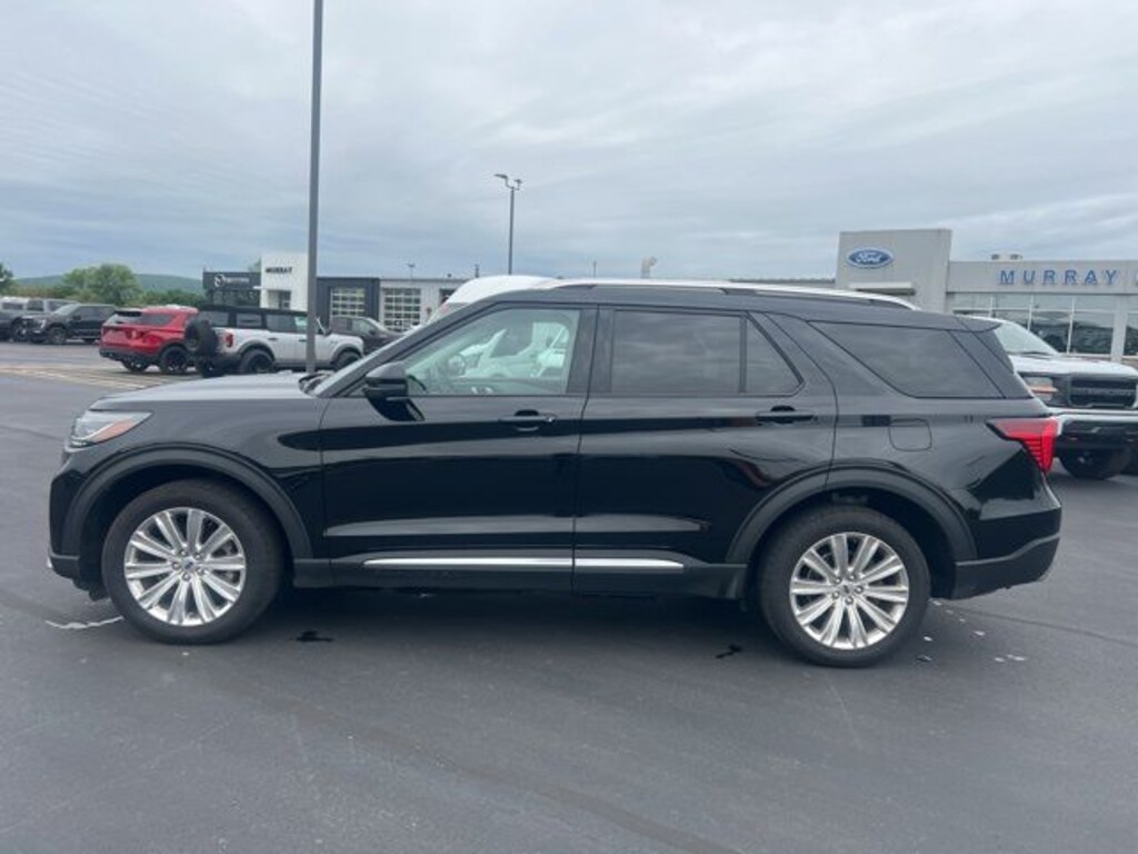 Used 2025 Ford Explorer Platinum SUV