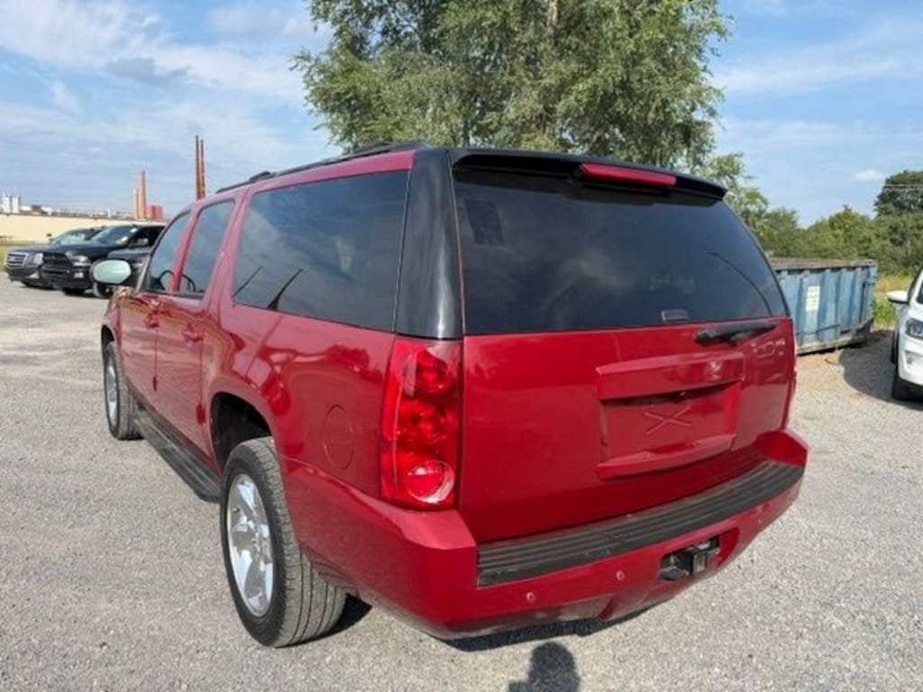 Used 2014 GMC Yukon XL SLT 1500 SUV