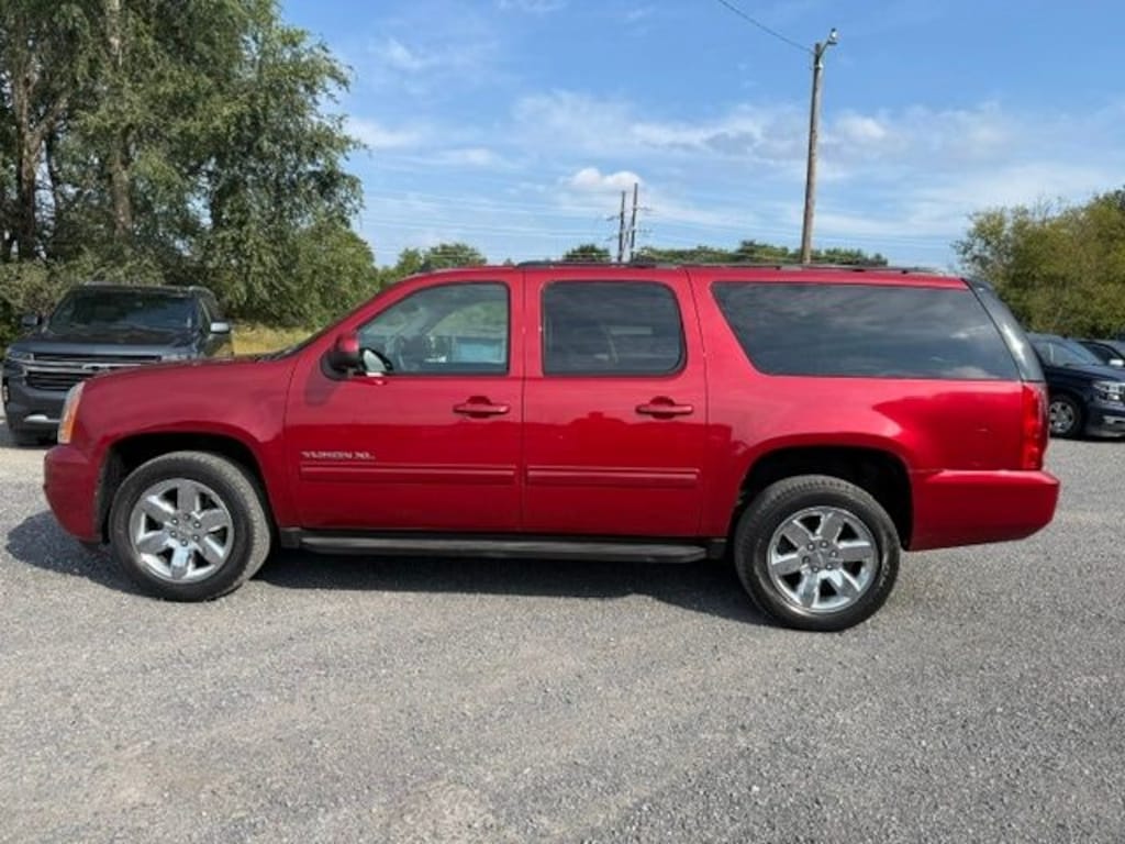 Used 2014 GMC Yukon XL SLT 1500 SUV