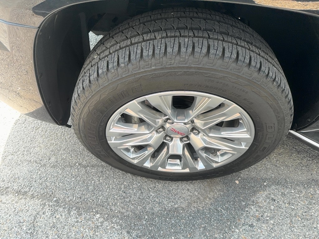 Used 2014 GMC Yukon XL Denali SUV