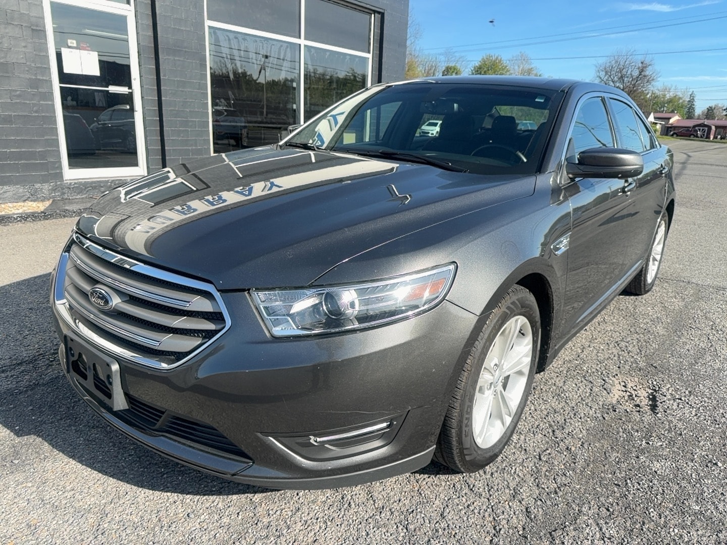 2017 Ford Taurus SEL