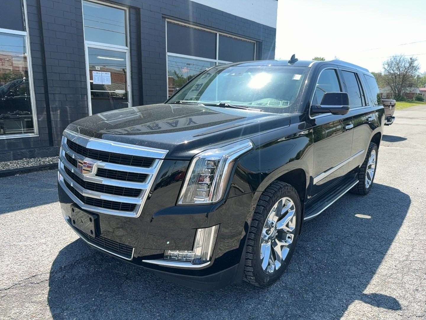 2016 Cadillac Escalade AWD Luxury's photo