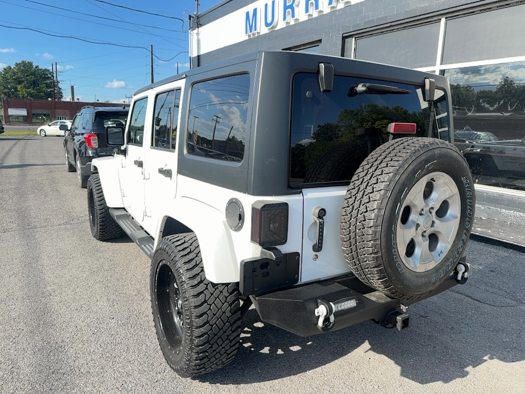 Used 2015 Jeep Wrangler Unlimited Sahara SUV