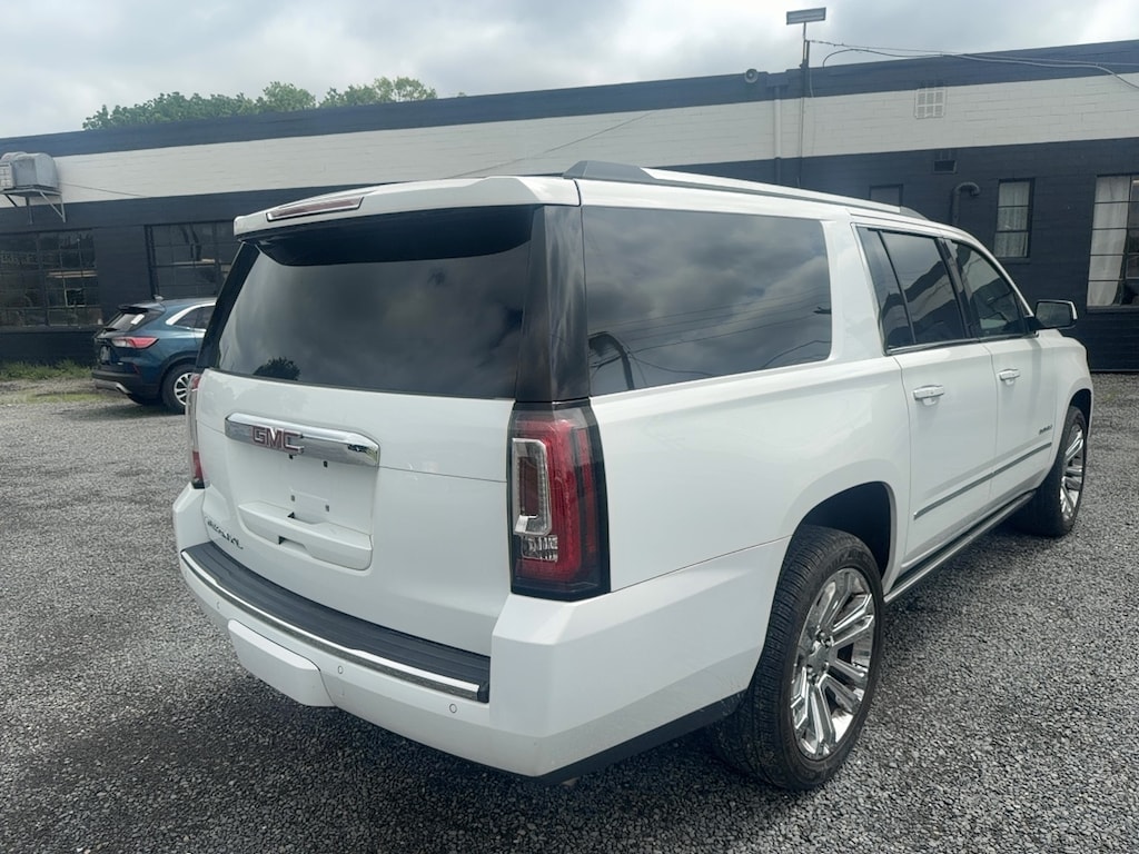 Used 2017 GMC Yukon XL Denali SUV