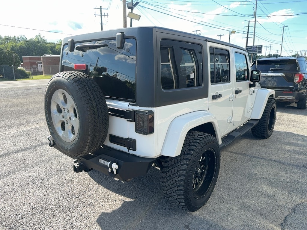 Used 2015 Jeep Wrangler Unlimited Sahara SUV