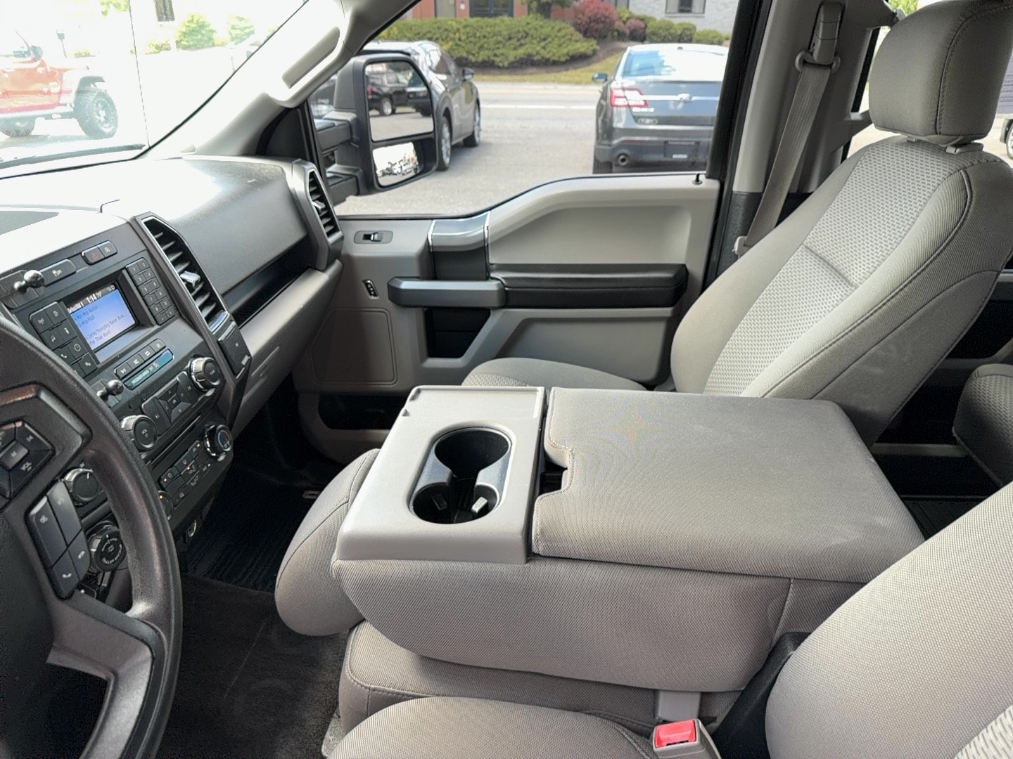2018 Ford F-150 XLT - Photo 18