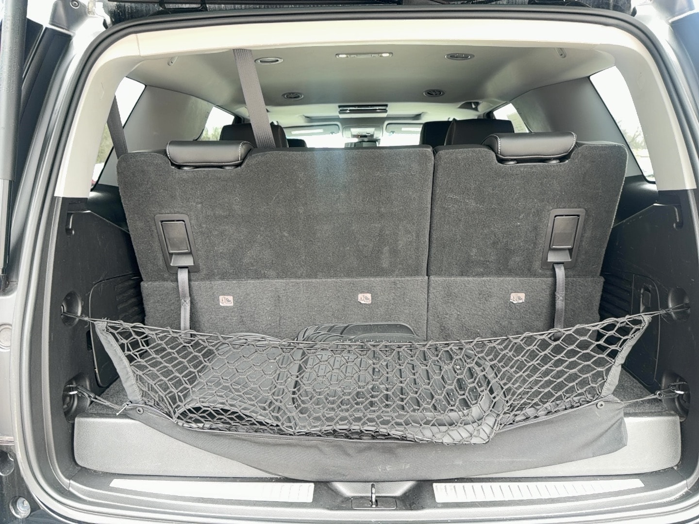 2018 Chevrolet Tahoe LT - Photo 10
