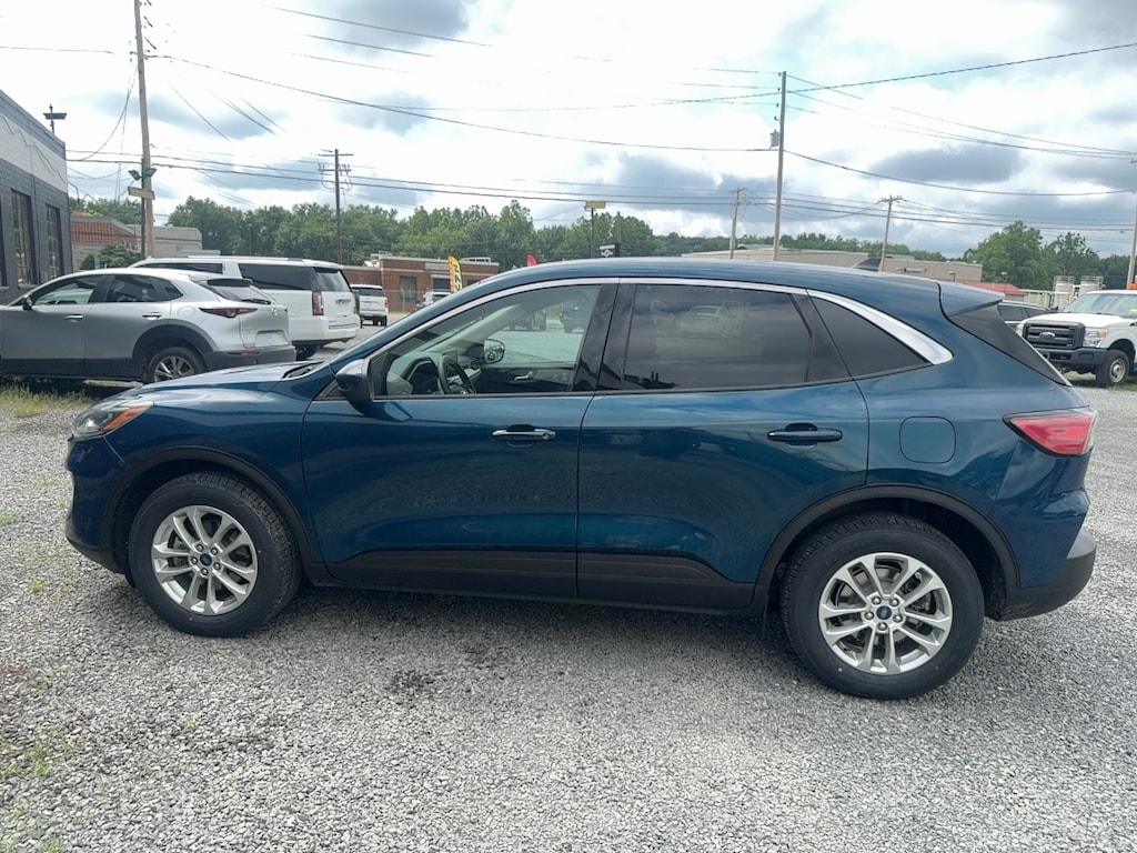 Used 2020 Ford Escape SE SUV
