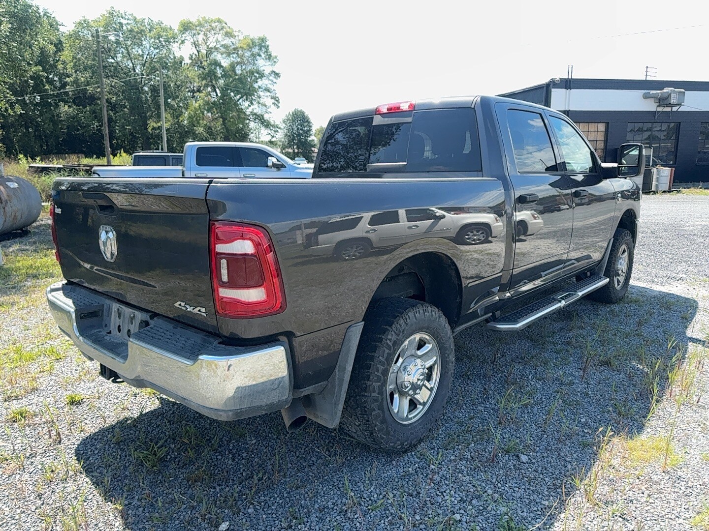 2024 Ram 2500 Tradesman photo 3