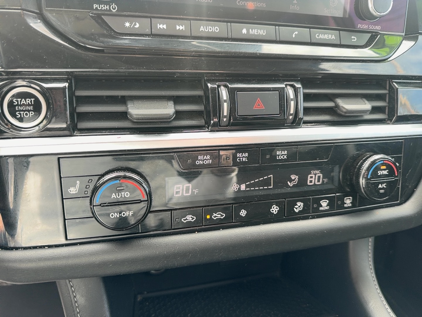 2022 Nissan Pathfinder SV - Photo 20