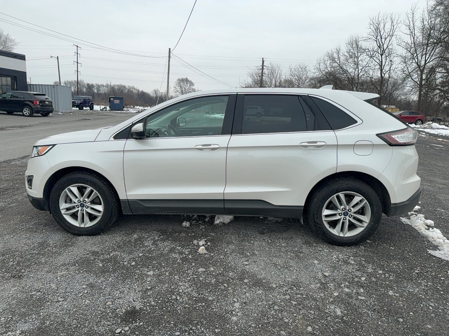 2015 Ford Edge SEL photo 2