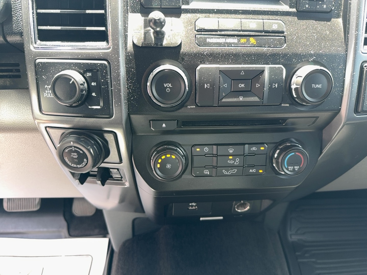 2018 Ford F-150 XLT - Photo 24