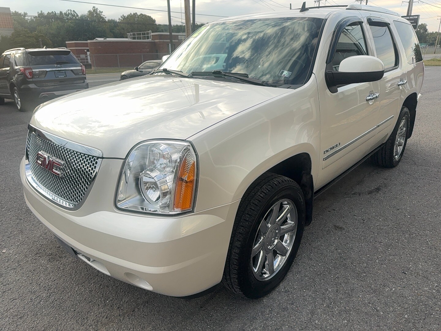 2012 Gmc Yukon Denali photo 4