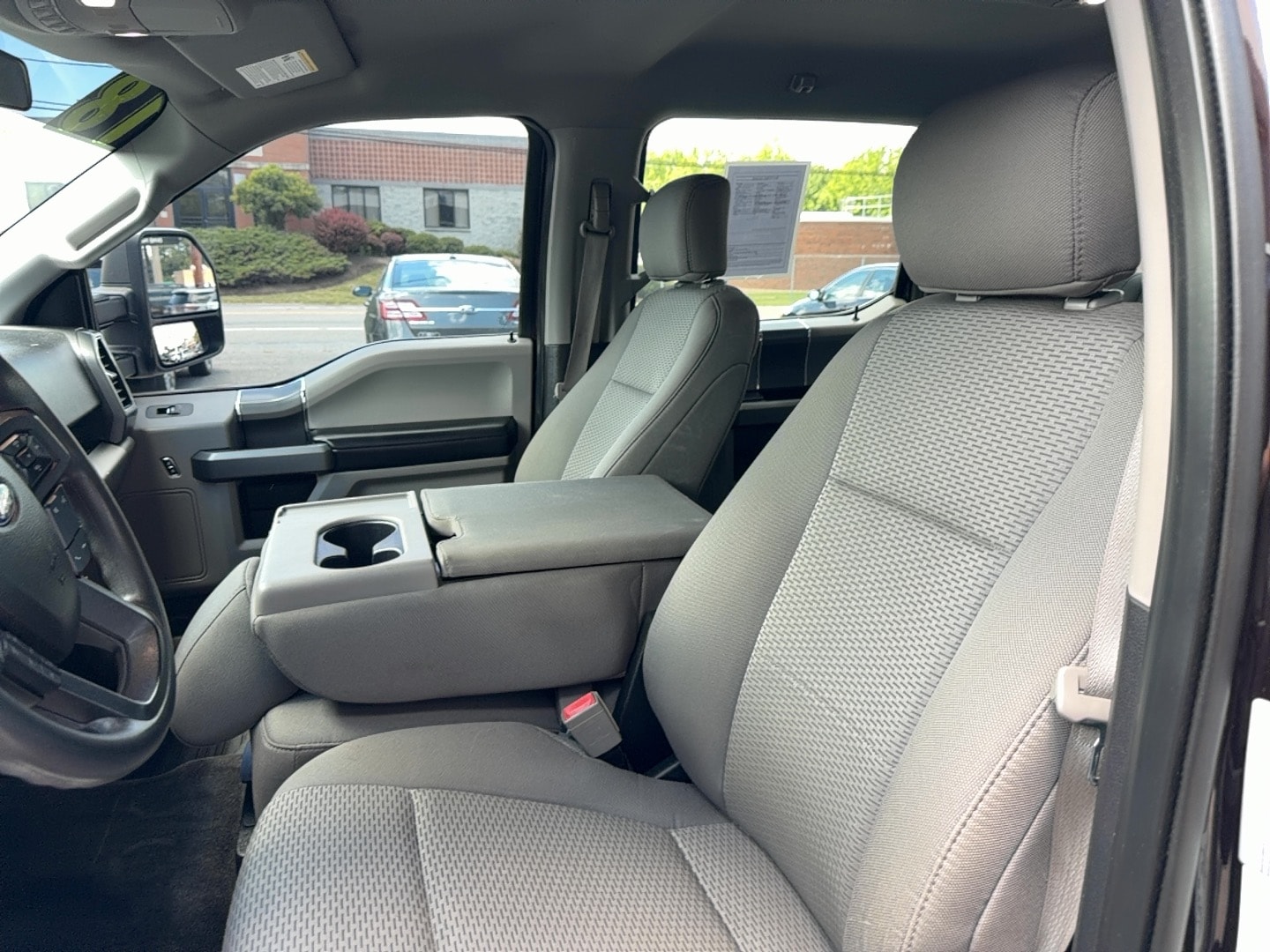 2018 Ford F-150 XLT - Photo 17