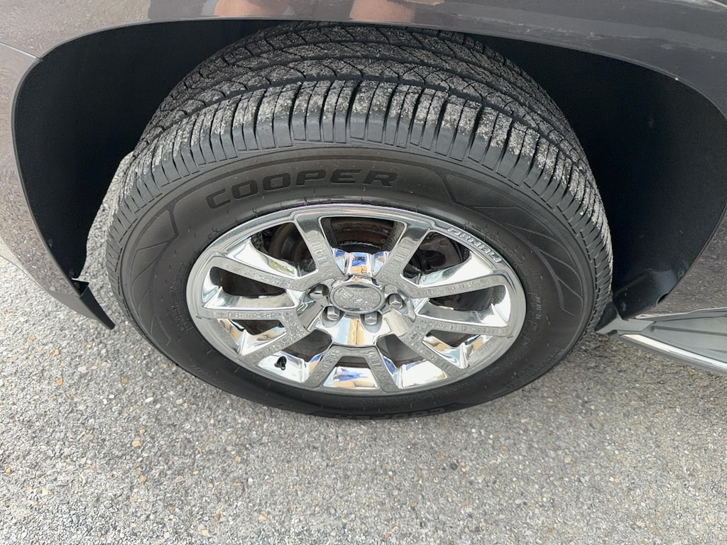 Used 2016 GMC Yukon XL Denali SUV