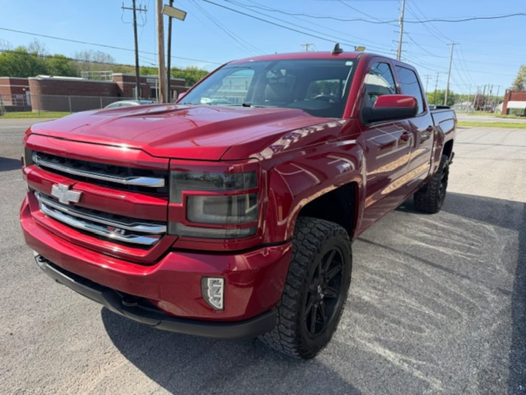 Used 2018 Chevrolet Silverado 1500 LT Truck