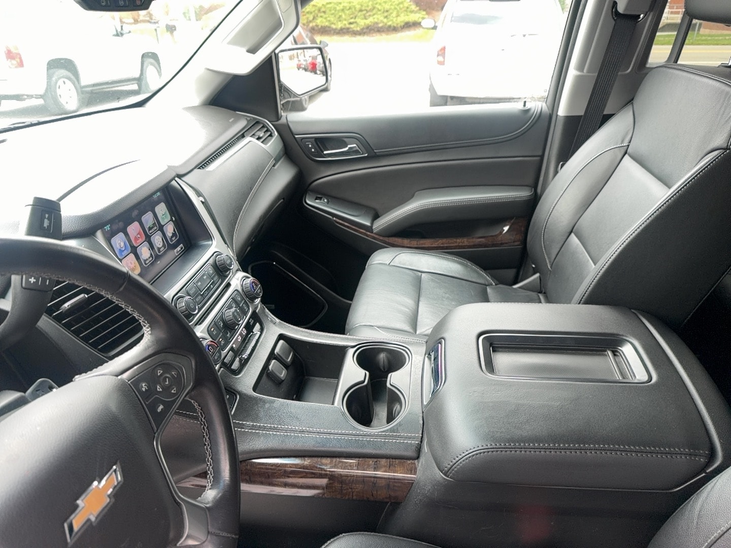 2018 Chevrolet Tahoe LT - Photo 19