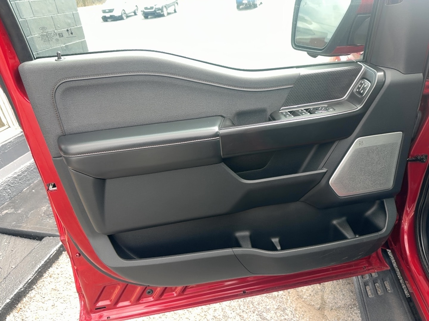 2021 Ford F-150 Raptor - Photo 15