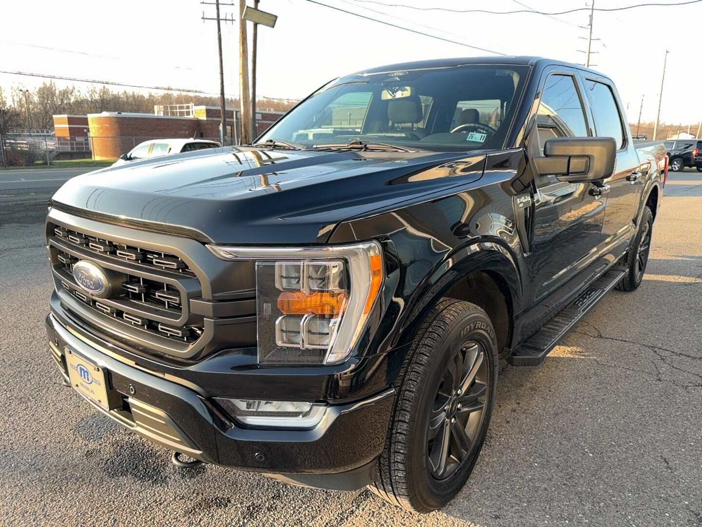 2021 Ford F-150 XLT photo 3