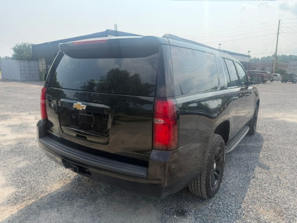 Used 2018 Chevrolet Suburban LT SUV